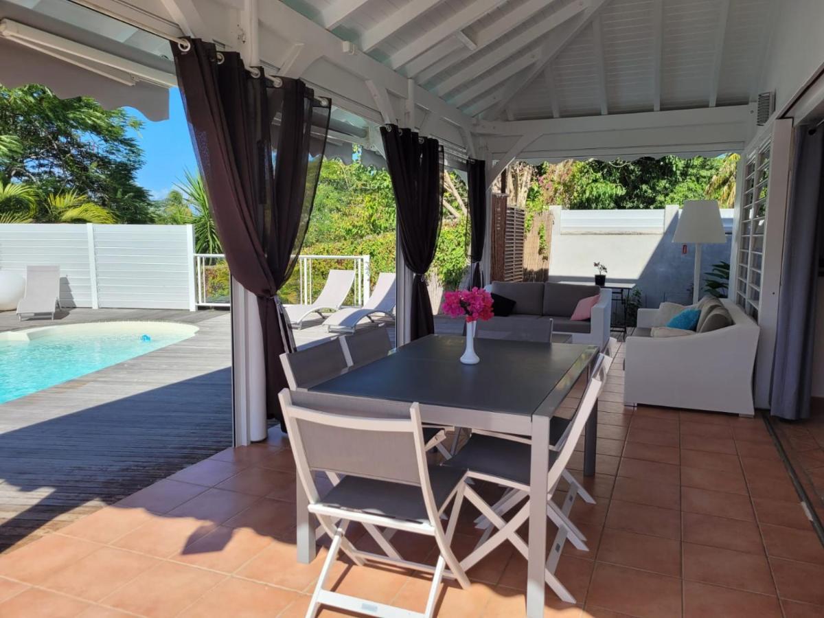 Villa Ste Marthe Avec Piscine, Grande Terrasse, Jardin Intime Et Citerne D'Eau Saint-Francois  Extérieur photo